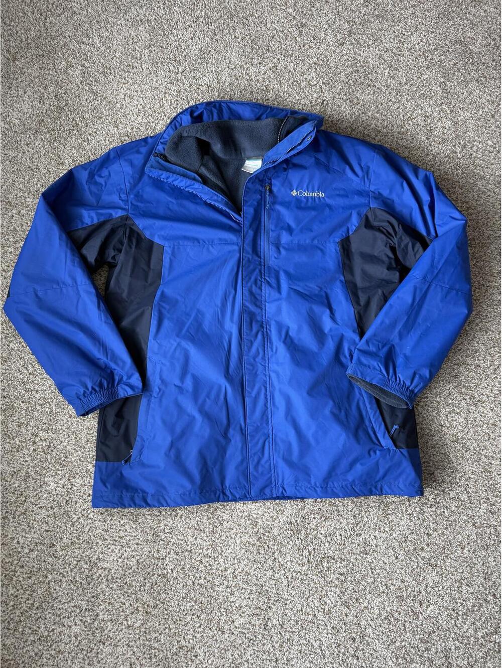 Columbia Men’s Blue Interchange Water Resistant Waterproof Jacket and Fleece XLT